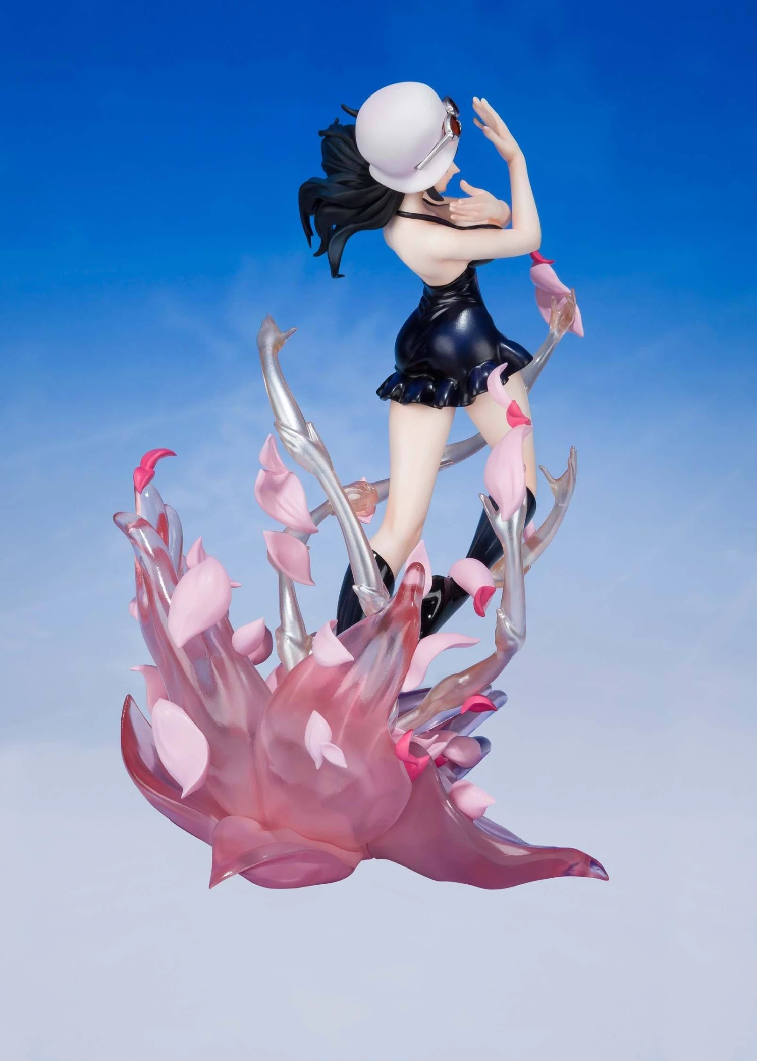Nico Robin -Mil Fleur Campo De Flores- "One Piece", Bandai FiguartsZero 5 Nico Robin -Mil Fleur Campo De Flores- "One Piece", Bandai FiguartsZero - Image 3