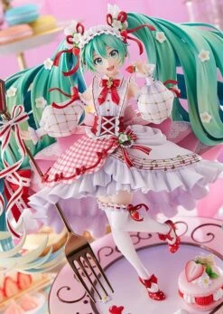 Vocaloid Hatsune Miku Strawberry Motif (15th Anniversary) 1/7 Scale Figure -Cheap Figures Store a04450d9 5f67 437b 9afa 7fb62f242bde