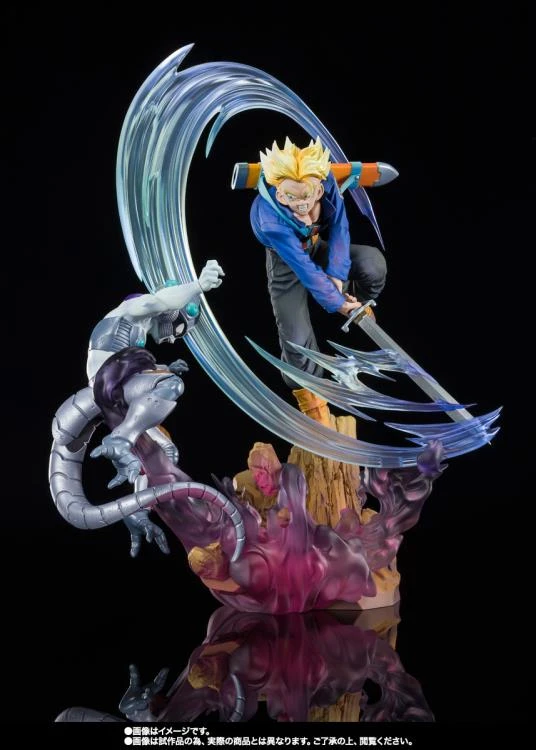 Bandai Dragon Ball Z FiguartsZERO Extra Battle Super Saiyan Trunks & Frieza 5 Bandai Dragon Ball Z FiguartsZERO Extra Battle Super Saiyan Trunks & Frieza - Image 3